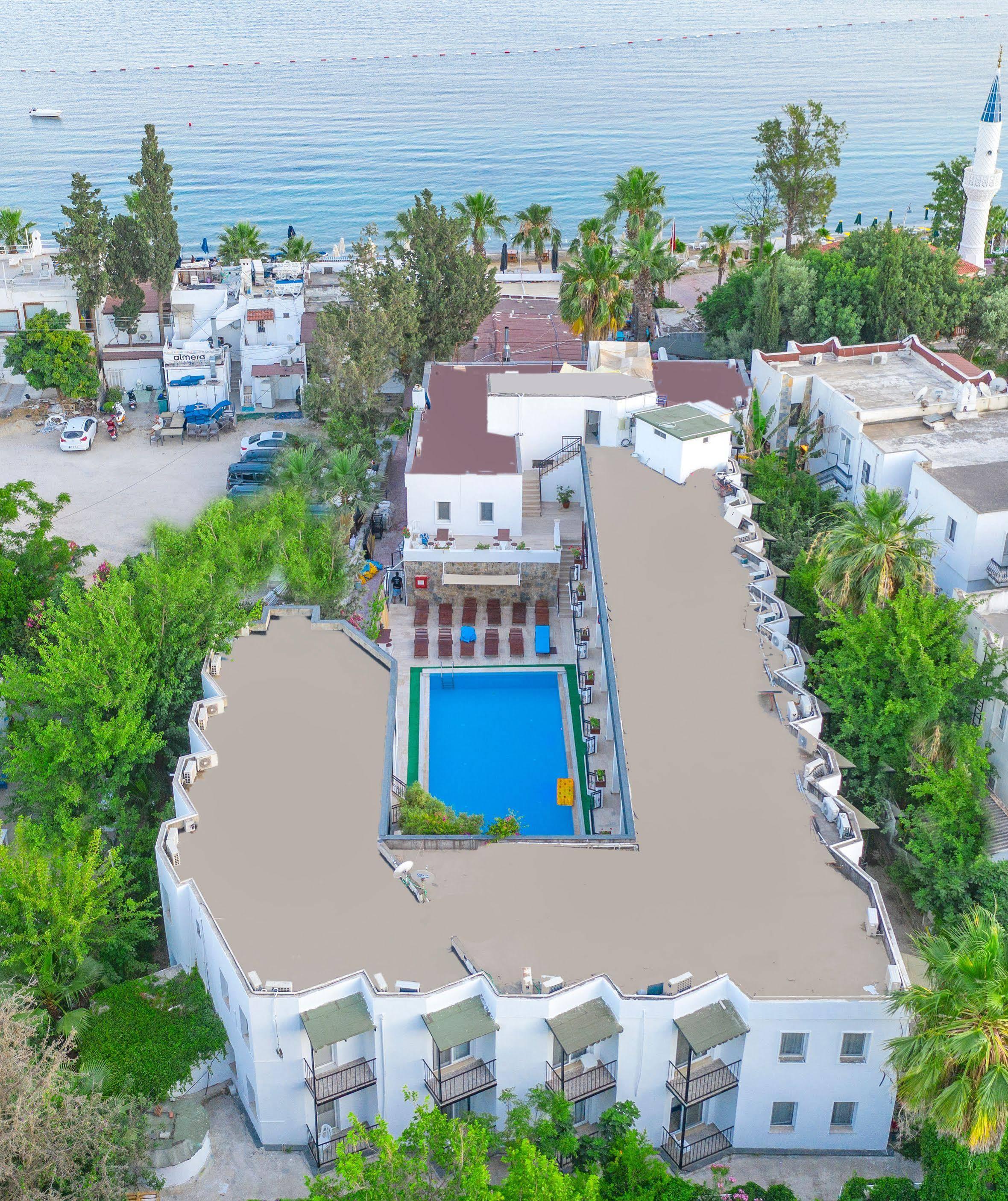 Blue Bay Beach Hotel (Adults Only) บิเตซ ภายนอก รูปภาพ
