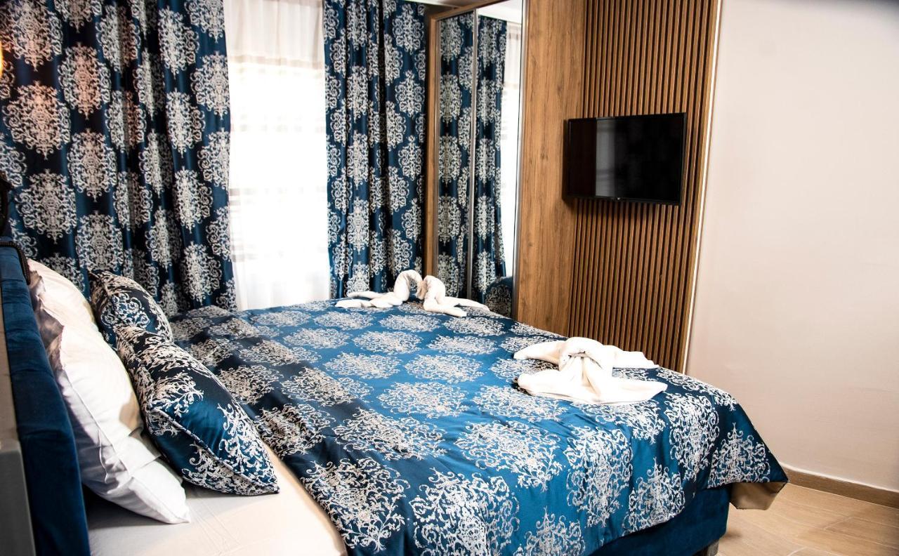 Blue Bay Beach Hotel (Adults Only) บิเตซ ภายนอก รูปภาพ